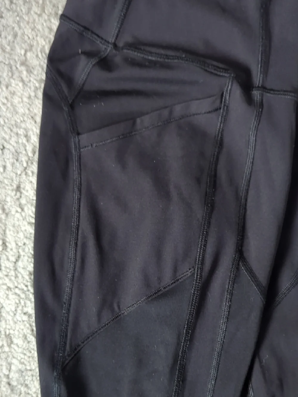 Lululemon Black High-Rise Sculpt Leggings - Don't Know Exact Style Name 😬 - Picture 4 of 14